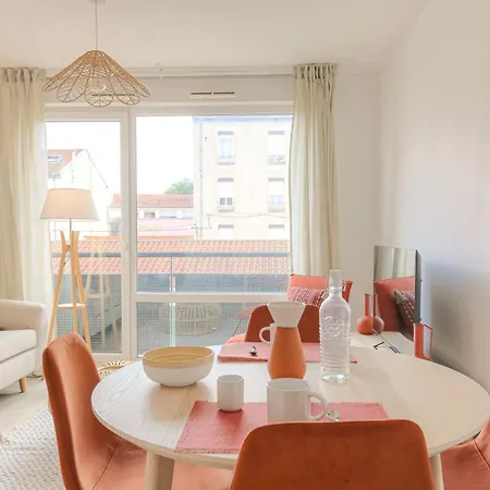 Cosy Au Centre Doullins Avec Garage * أولينز